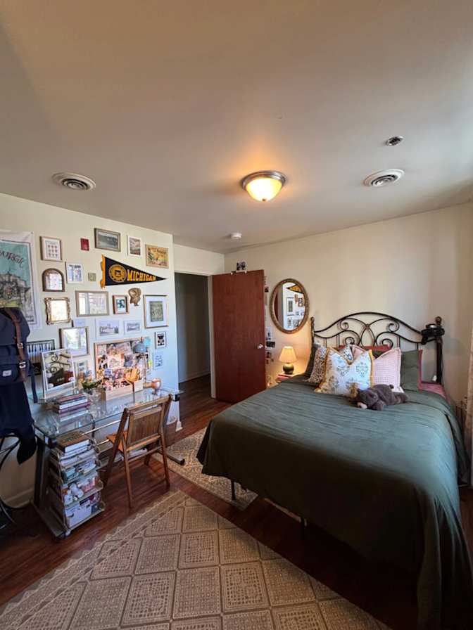 Eden's room