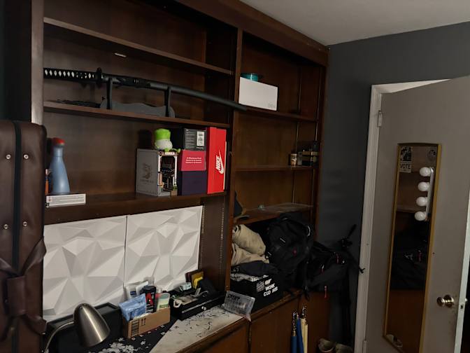 J.c. Cloonan's room