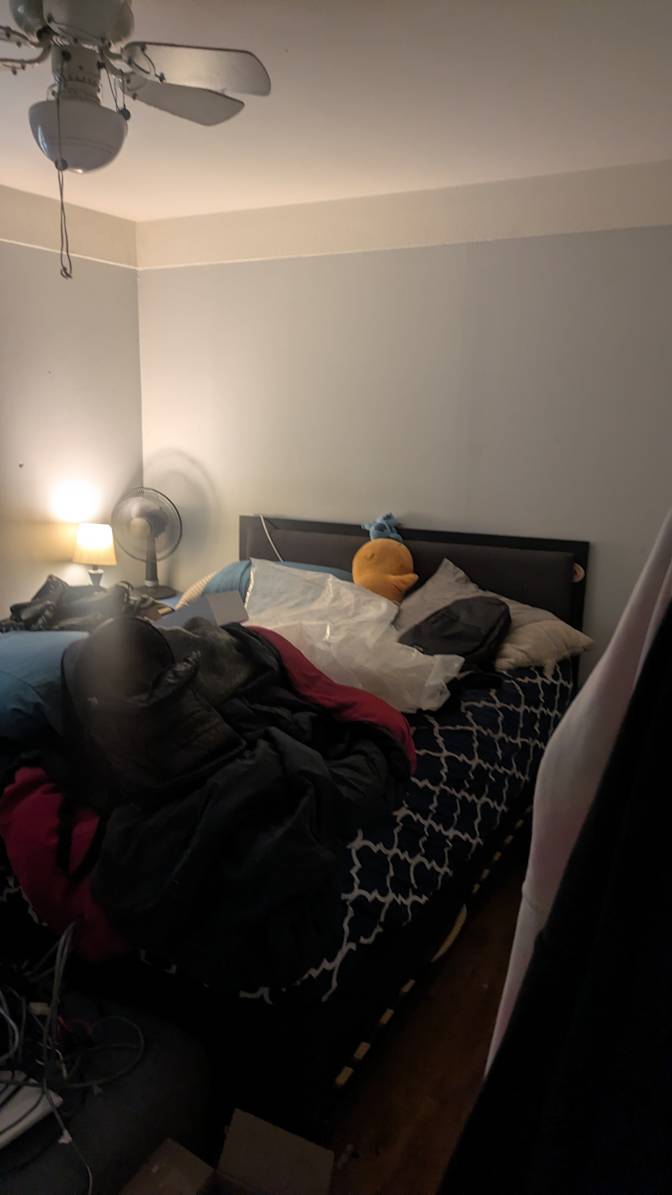 Carlos Hepburn's room
