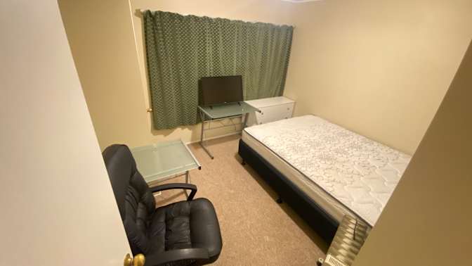 Mark's room