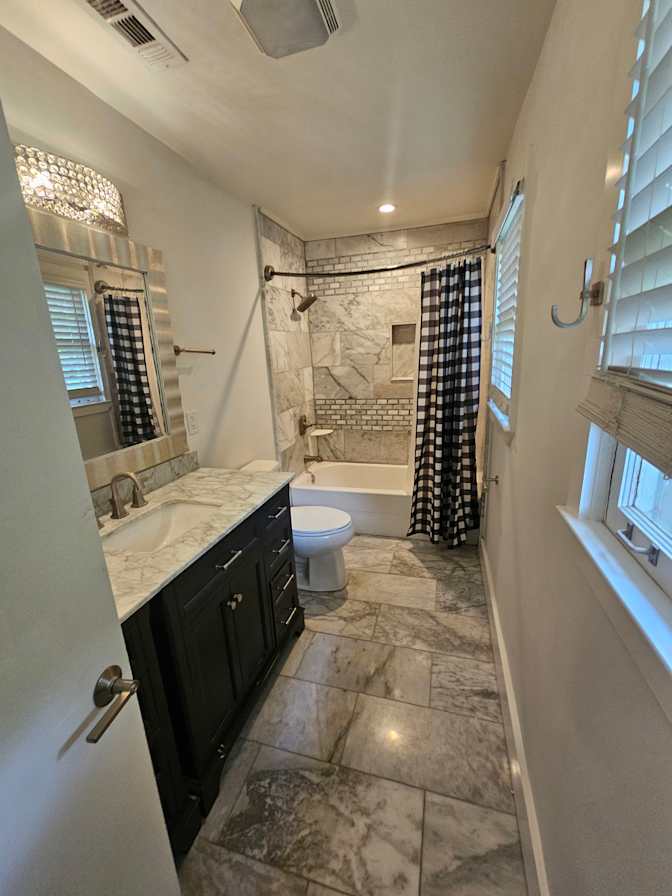 CL&C Property Management and Consulting's room