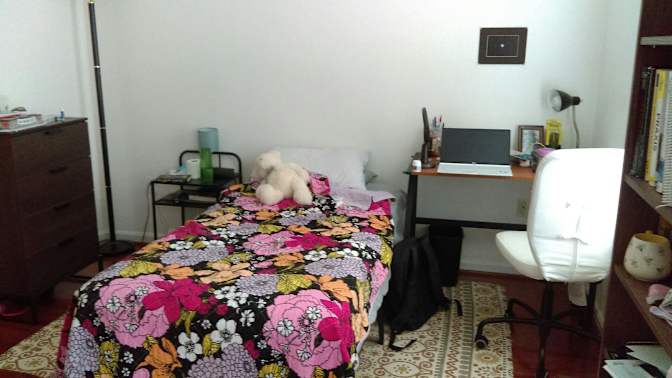 Jo's room