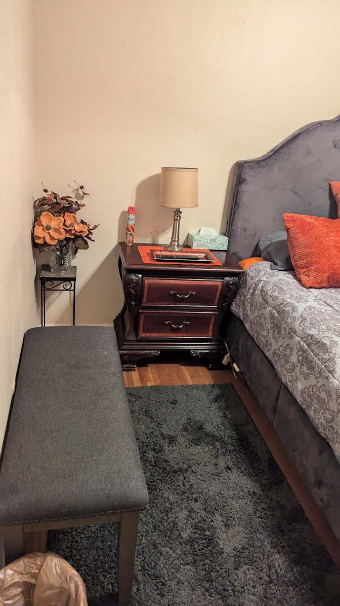 Vee's room