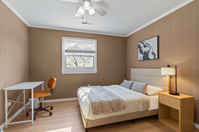 PadSplit's room