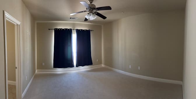 Jorge's room