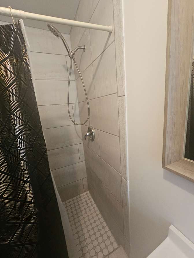 CL&C Property Management and Consulting's room