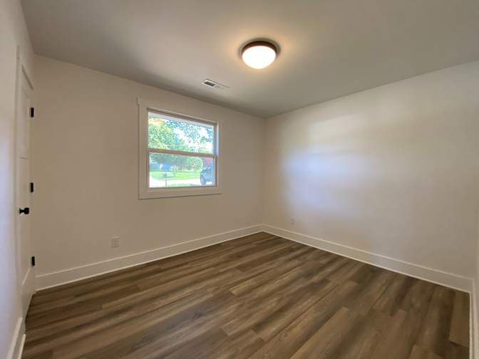 Alcove Rooms's room