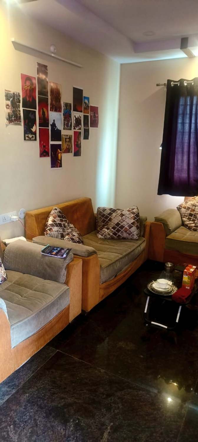 Chitneedi Hemanth's room
