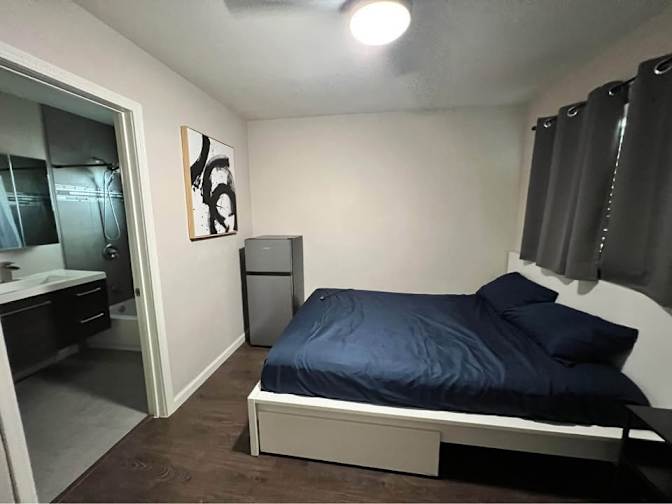 Alisa's room