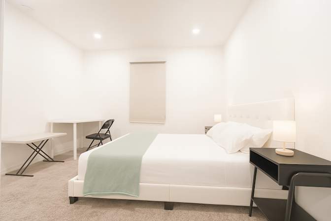 Lakevilla's room