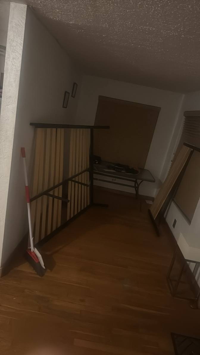 AL's room