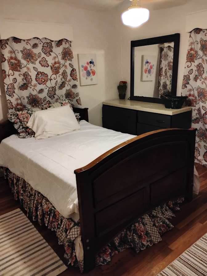 Frances Oates's room