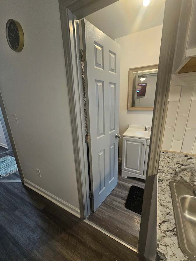 CL&C Property Management and Consulting's room