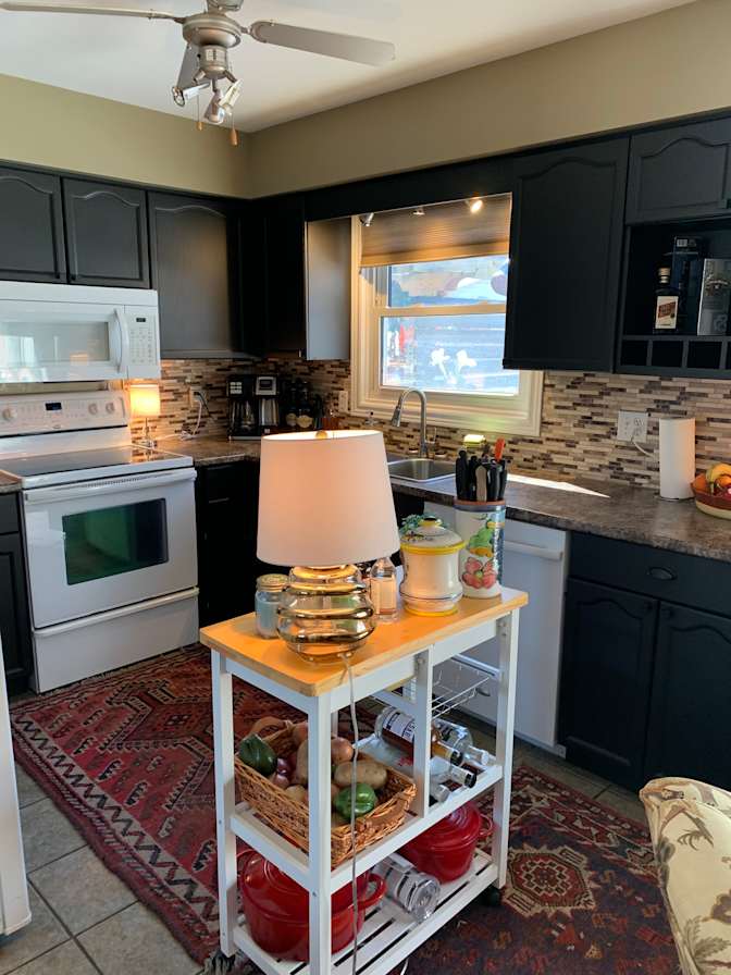 Jeffrey Pommer's room