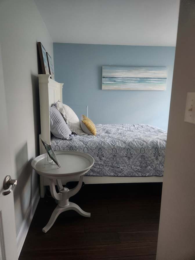 Lisa's room