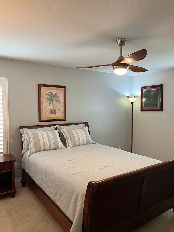 Joy’s  Rentals's room