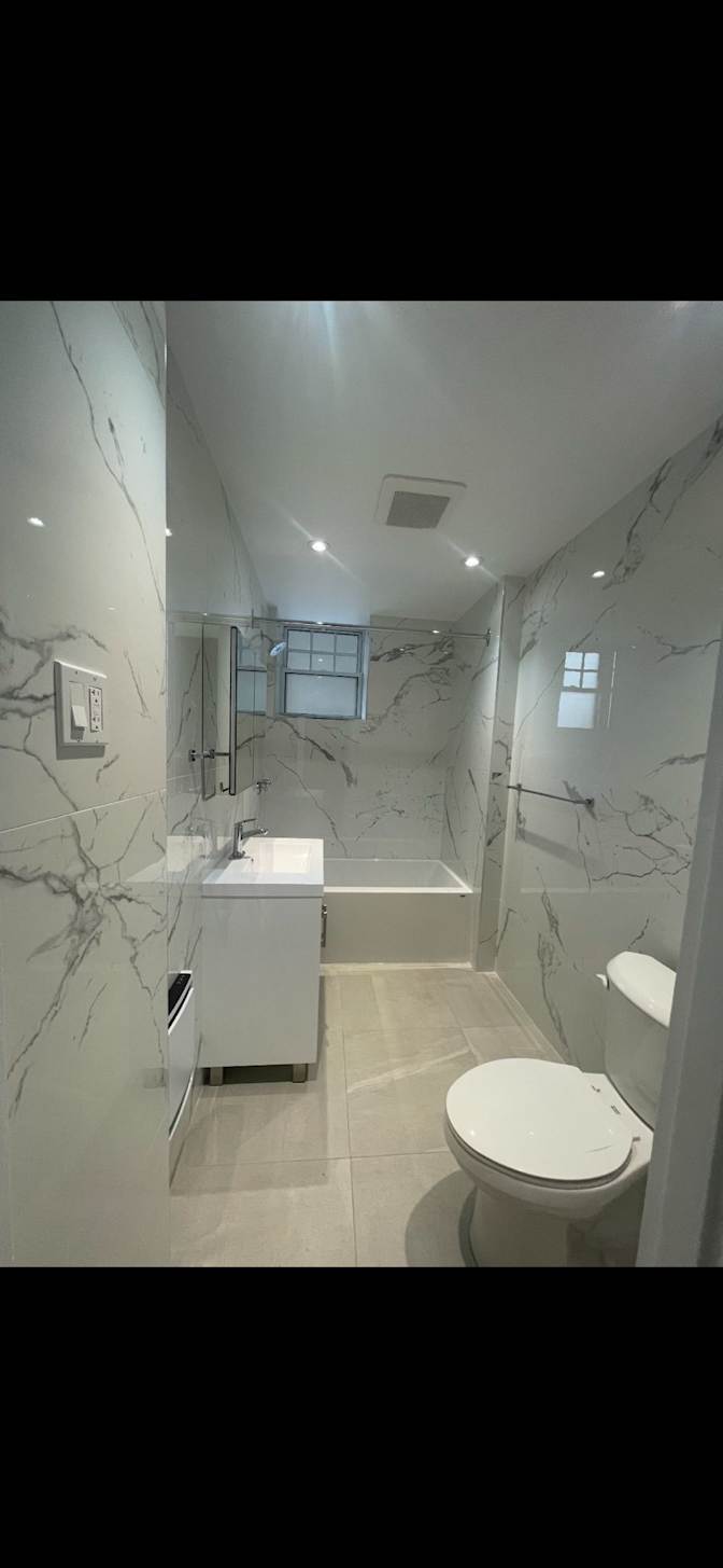 neil patrick sutherland's room