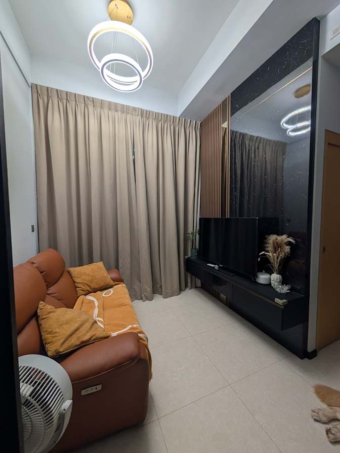 Sandy's room