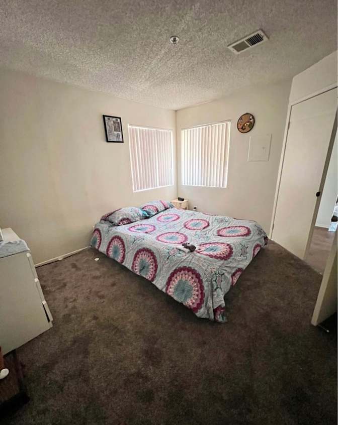 Deysi's room
