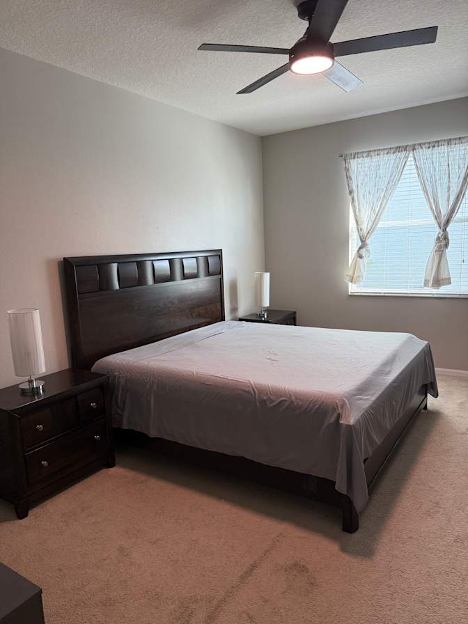 Bolivar's room