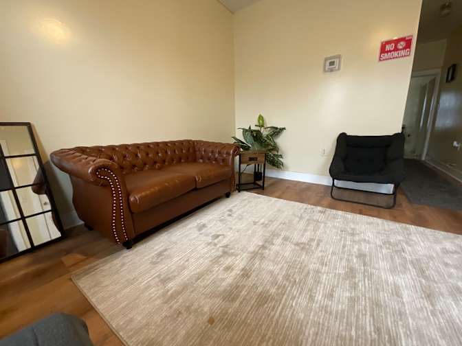 Budget Stays's room