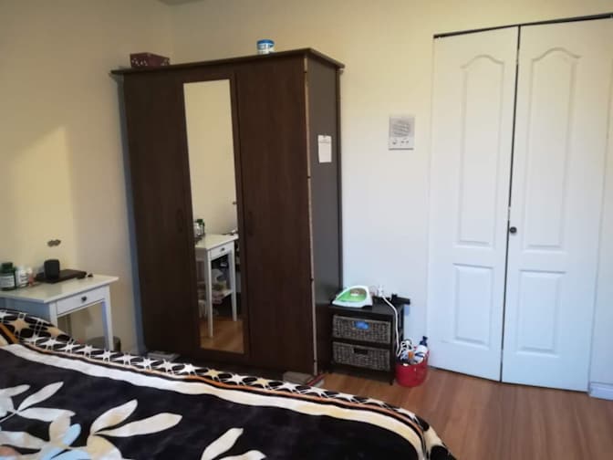 Cindy's room