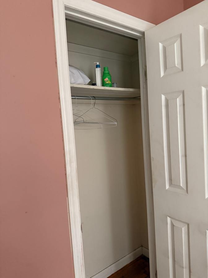 Najma's room