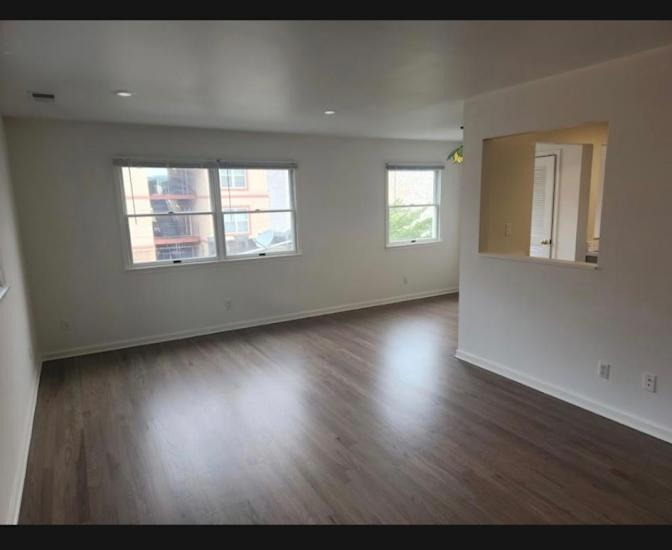 Mo's room
