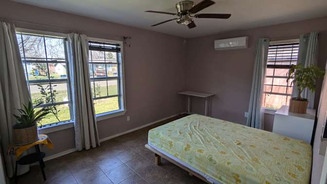 Cecilia's room