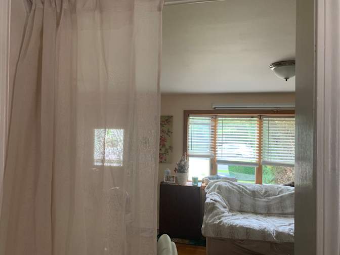Din's room