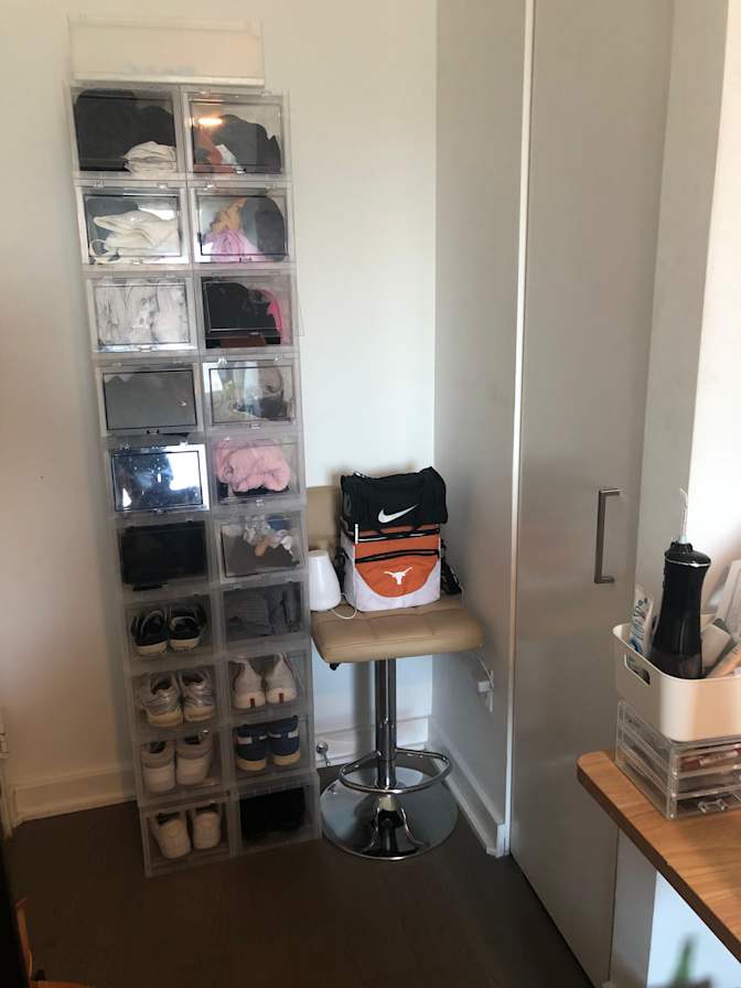 Naomi's room