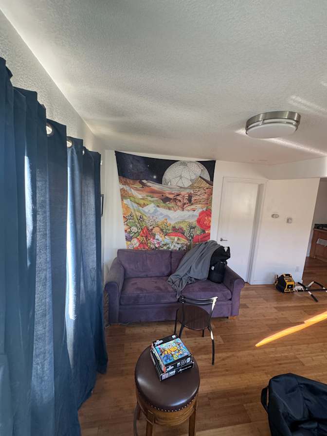 Jarl's room