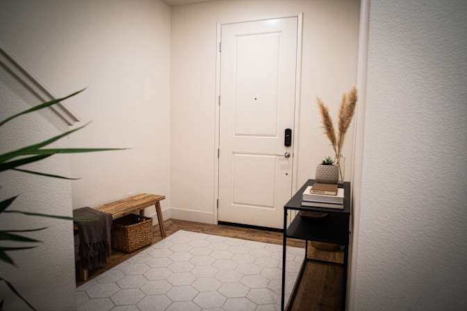 Diamond's room