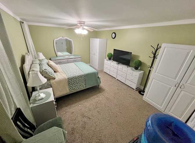 Aziza's room