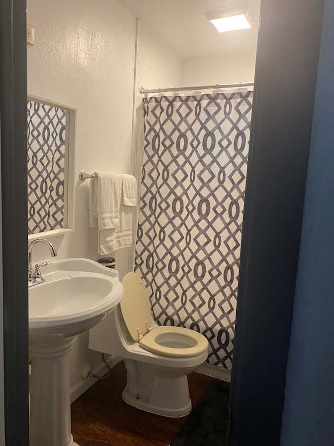 Alicia A Darden's room