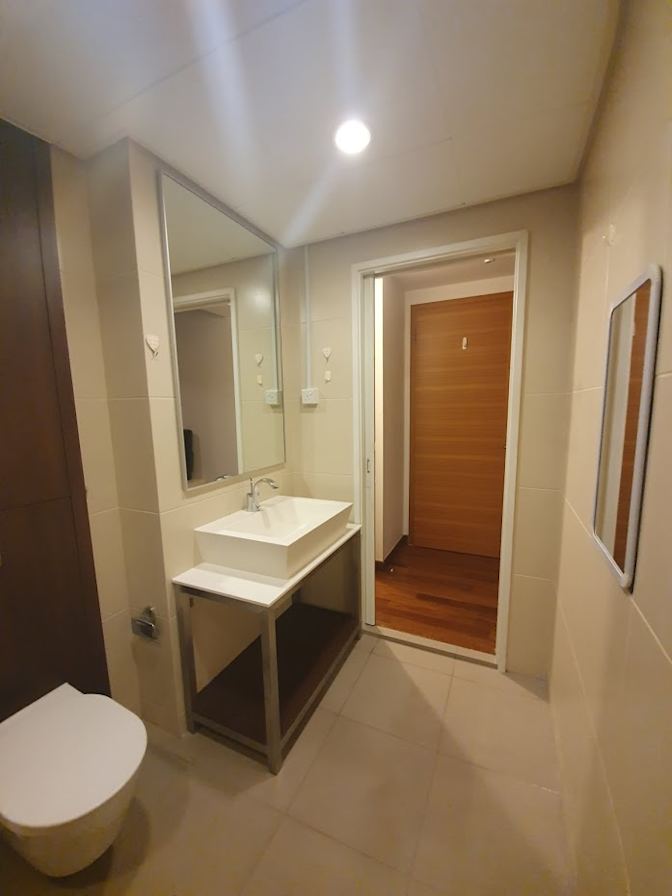 VVA EI's room