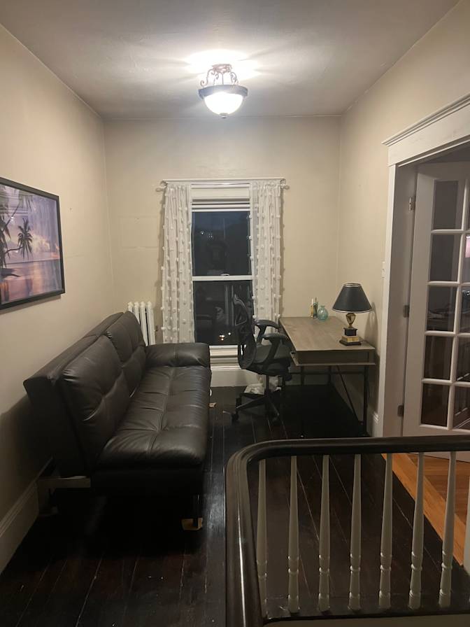Jeff Bellotti's room