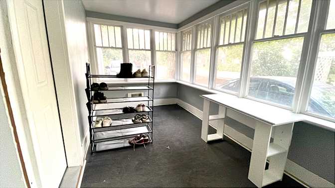 Gianni's room