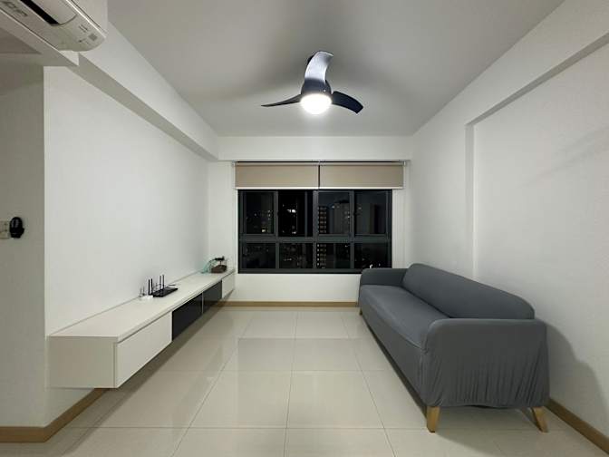 Daren's room