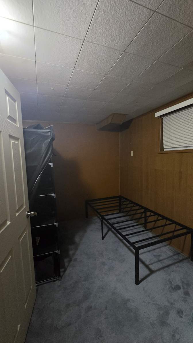 Mina's room