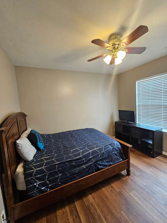 Jalal's room