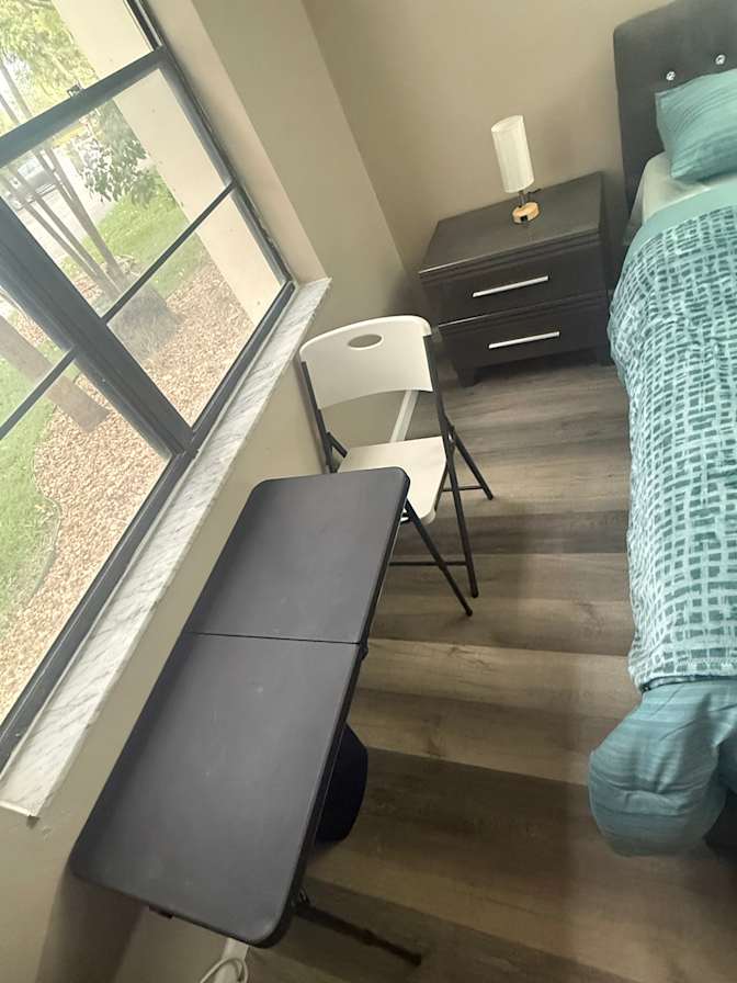Thomas's room