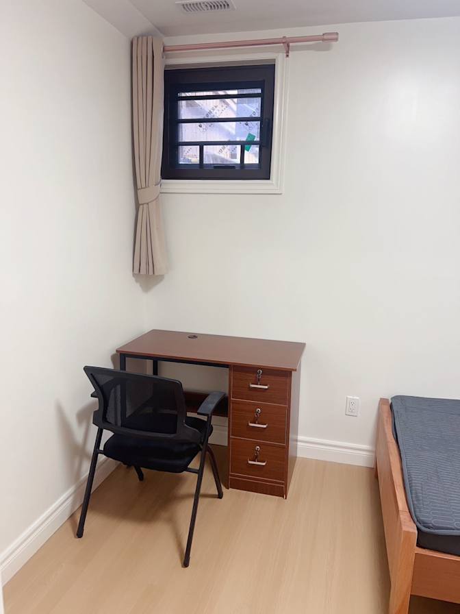 fiona ng's room