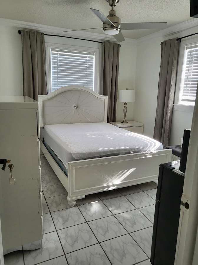 Jenelle's room