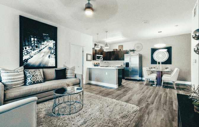 Enzo's room