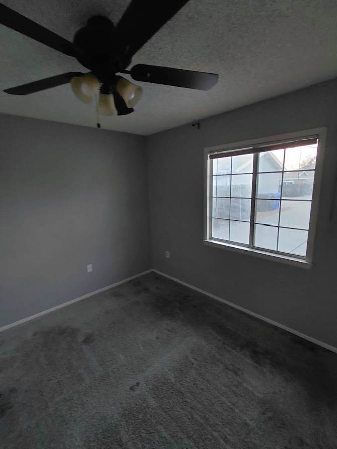 Vincent R's room