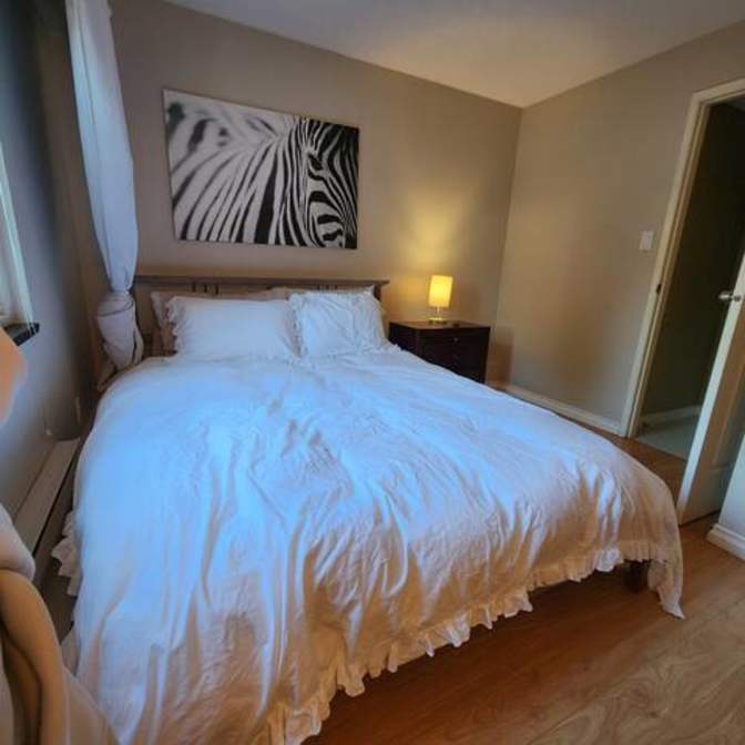 Gina's room