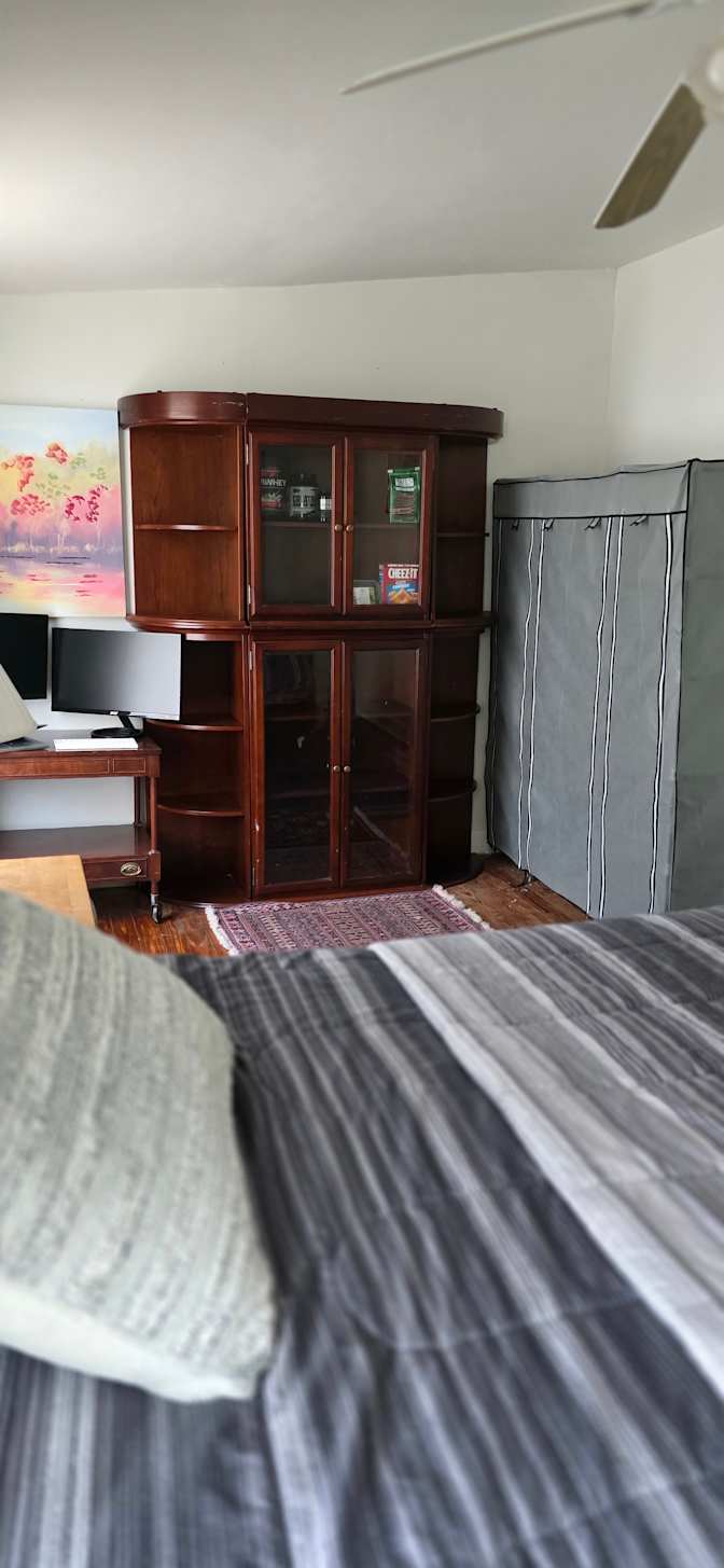 Mohammad's room