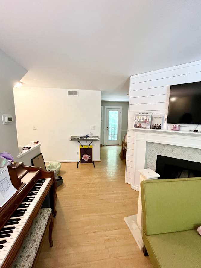 Stephania Mercado's room