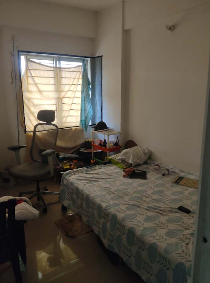 Jisnu's room